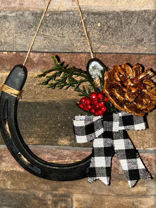 DIY Horsey Christmas Gifts and Decor